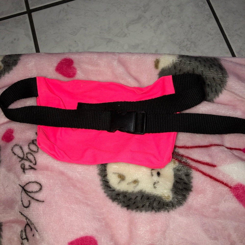 Pink Victoria’s Secret Fanny Pack - Picture 3 of 3